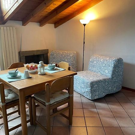 La Casa Rustica Di Ale E Becky Apartment Bergamo Bagian luar foto