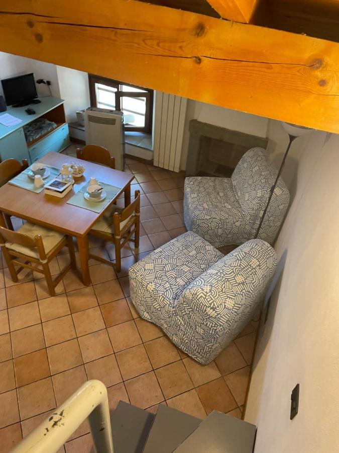 La Casa Rustica Di Ale E Becky Apartment Bergamo Bagian luar foto